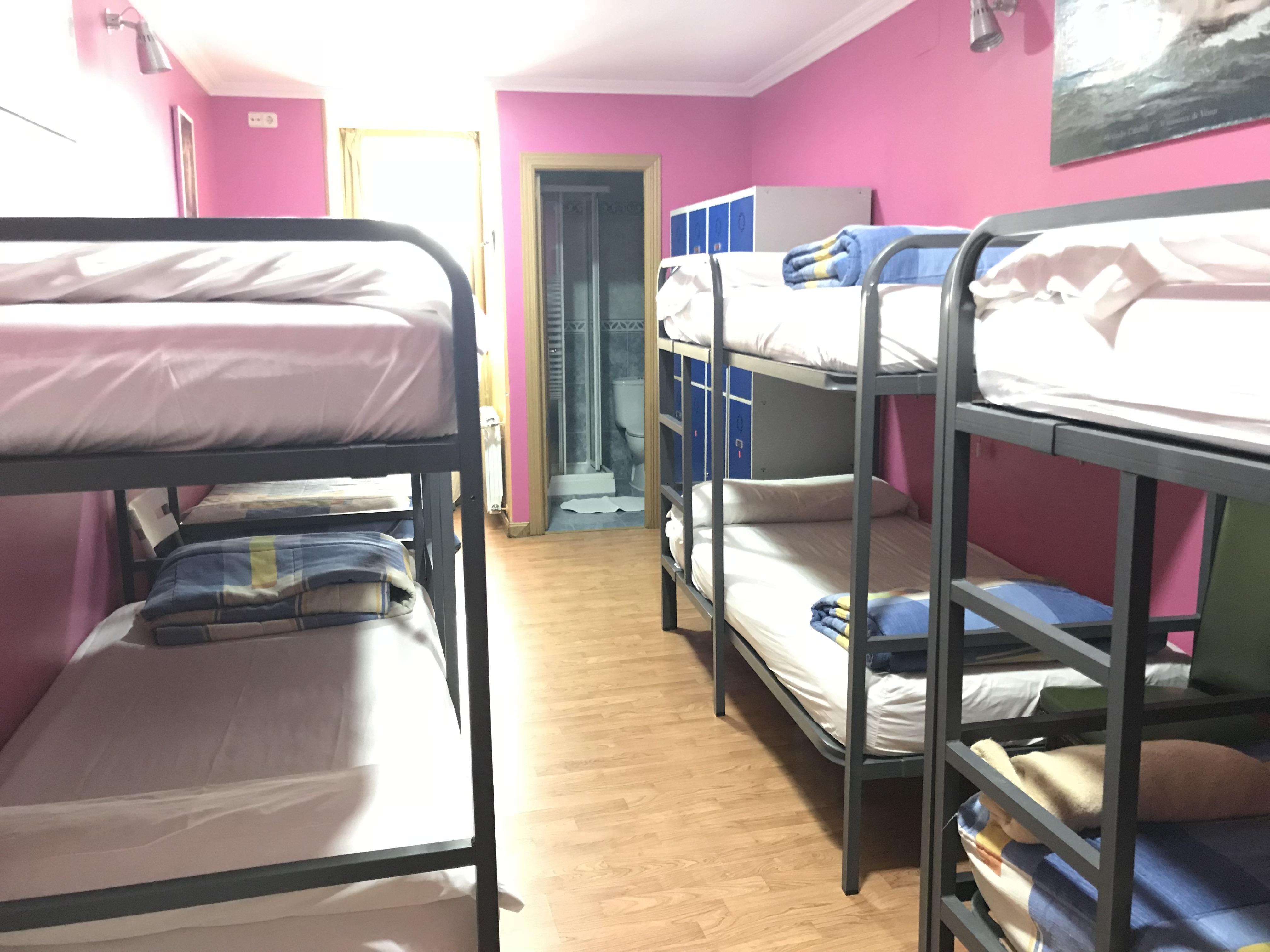 Хостел Rc Miguel Angel Мадрид Экстерьер фото Hostel in Madrid, Spain